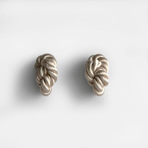 NOEUD �k�[ / 8knot-earrings(BE)�b���[���։� 5�_�܂Łb8�m�b�g�C�������O �A�N�Z�T���[ ���[�v ���і� �V���v�� �M�t�g �v���[���g�b113858