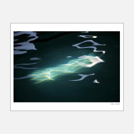 Alicia Bock Photography / Night Swimming #1 330×254mm【8"×12"/アリシアボックフォトグラフィ/ポスター/写真/アート/フォトグラファー/光/プール/ナイトスイミング】[114272