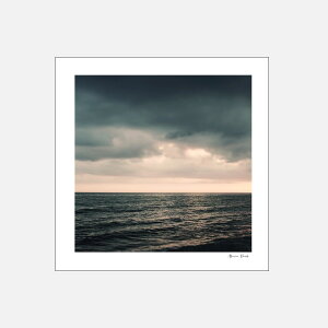 Alicia Bock Photography / Light and Dark 254×254mmy8"×8"/AVA{bNtHgOtB/|X^[/ʐ^/A[g/tHgOt@[//CgAh_[Nz[118155