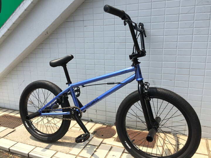 楽天市場 オススメbmx 18モデル Ares Bikes Sword 0 グロスブルー アーレス ソード Bmx 完成車 フリースタイル ストリート フラットランド 入門用 Bmxdepo