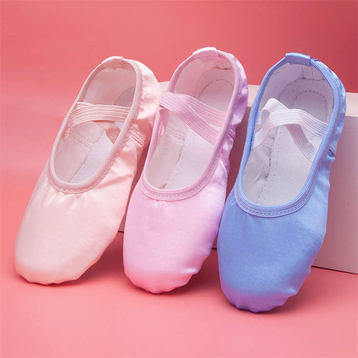 バレエシューズ サテン 子供 大人 女の子 子供靴 ダンス 可愛い 履きやすい 柔らかい 練習用 ステージ レッスン ピンク シェルピンク ブルー  プレゼント バレエ