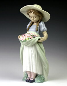 リヤドロ（Lladro リアドロ 陶器人形 置物） 花と少女 たくさん摘めたよ#ldr-6756