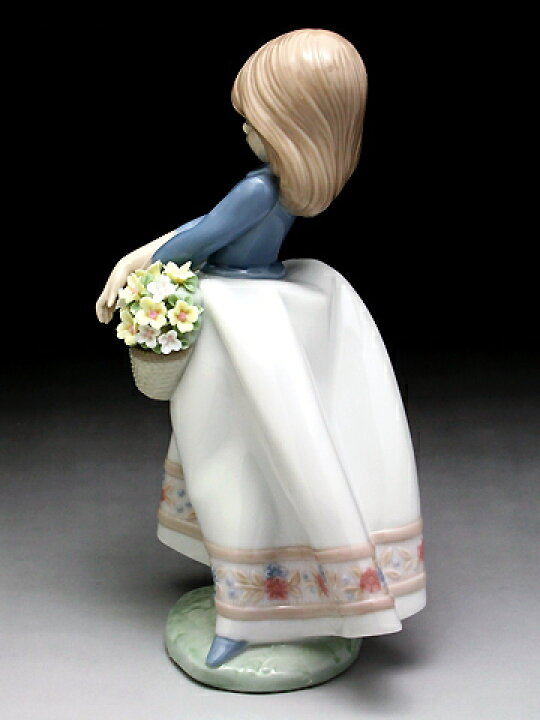 楽天市場】リヤドロ（Lladro リアドロ 陶器人形 置物） 花と少女 五月 