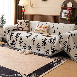 マルチカバー ソファーカバー クリスマスツリー柄 ブランケット 北欧風 ペット対応 犬猫傷防止 シェニール生地 フリンジ付き ベッドスロー オシャレ ソファーベッド 洗える 丸洗いOK 汚れ防