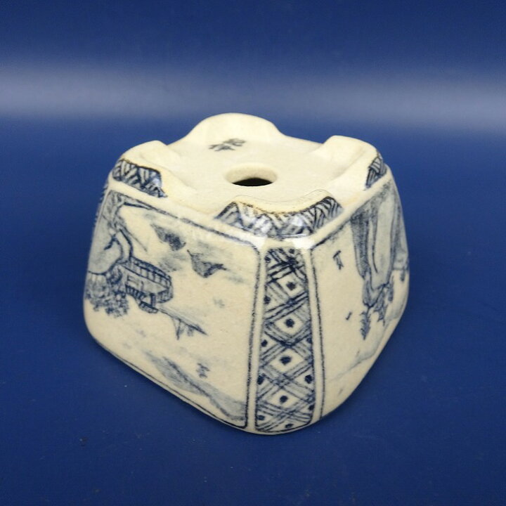 楽天市場】盆栽鉢 紀伊 小鉢 長辺 約7.2cm 正方鉢 撫角 染付 風景画 