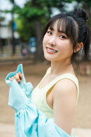 坂倉花 1st写真集