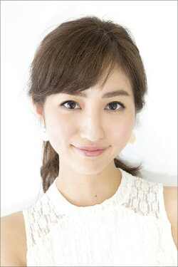 【壁掛】堀田茜 2017年 カレンダー