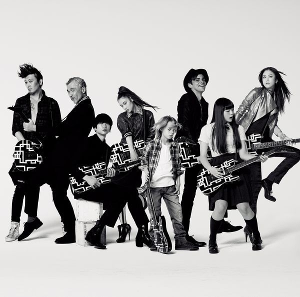 楽天ブックス: 8 BEATのシルエット (初回限定盤 CD＋DVD) - 布袋寅泰 