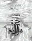 【輸入盤】少女時代 Girls' Generation In Las Vegas (フォトブック＋DVD＋コースター＋ポスター)