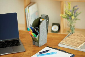 feN[yP[X@O[ yP[X i(Stationary)j