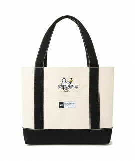 SNOOPY　CITY　BAG　BOOK　produced　by　YAKPAK
