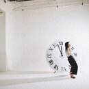 時間は止まりたがっている