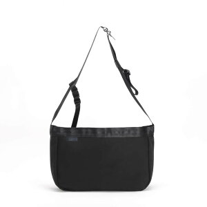 �N���[�� �j���[�X�y�[�p�[���b�Z���W���[ �X���[�� CHROME NEWSPAPER MESSENGER SM BLACK / SUEDE �o�b�O ���b�Z���W���[�o�b�O ���ϐ� JP198BKSU