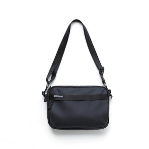 �N���[�� �p�b�N �V�����_�[ 3L CHROME PAC SHOULDER 3L MATTE BLACK �o�b�O �|�[�` ���ϐ� BJ012MABK