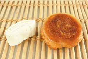 敷島製パン 冷凍生地 紅茶とオレンジのクイニー 67g×96個 【冷凍パン・クイニーアマン・デニッシュ・紅茶生地・業務用・敷島パン・発酵必要】