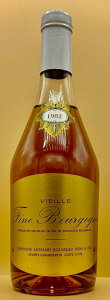 Armand RousseauFine de Bourgogne [1982]750ml�t�B�[�k�E�h�E�u���S�[�j��[1982]750ml�A���}���E���\�[��σ��A�ȃ��\�[�̃t�B�[�k�ł��B