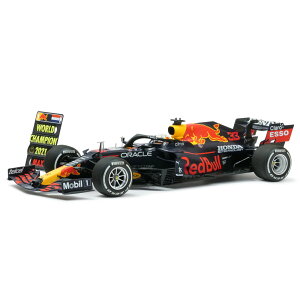 MINICHAMPS 1/18スケール レッド ブル レーシング ホンダ RB16B M.フェルスタッペン アブダビGP 2021 ウィナー WC ピットボード付 110212333