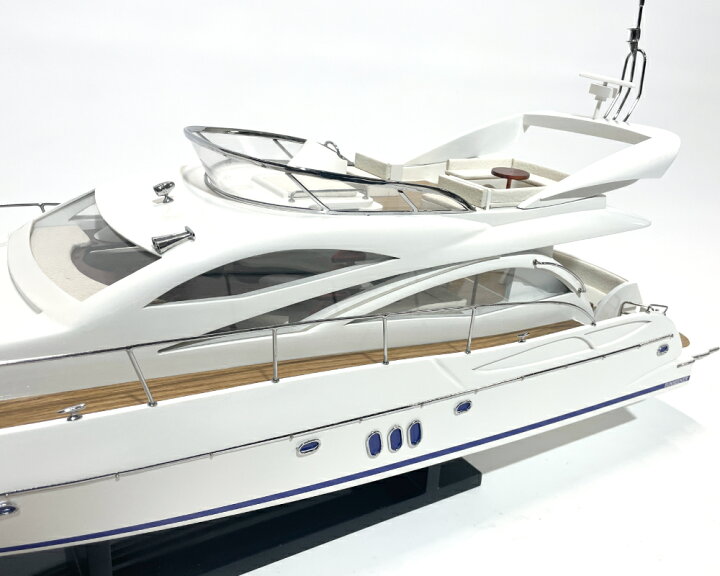 楽天市場】木製模型 クルーザー 船 SUNSEEKER 60 【Wooden Model Boat 