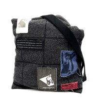 楽天市場】raf simons eastpak（バッグ・小物・ブランド雑貨）の通販