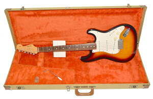 �n�[�h�P�[�X�t FENDER �t�F���_�[ American Vintage 62 Stratocaster 3SB RN W/C ���B���e�[�W �X�g���g�L���X�^�[ �G���L�M�^�[