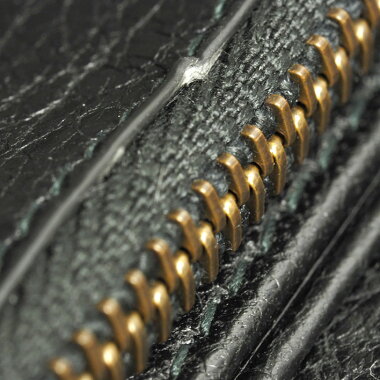 【ほぼ新品】バレンシアガジップアラウンドグラフィティクラシック253036・1065・Z・568148【長財布】【中古】