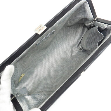 【中古】【美品】シャネルCCロゴシルバー金具パーティバッグニューマドモアゼル【クラッチバッグ】