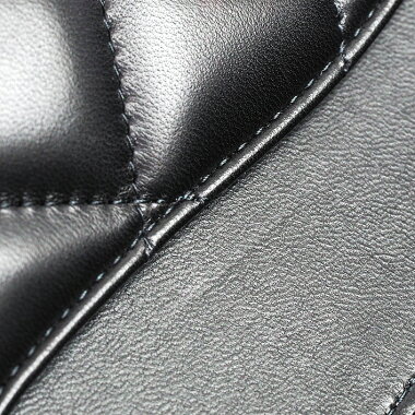 【中古】【ほぼ新品】シャネル30WチェーンWフラップゴールド金具デカマトラッセマトラッセA28600【ショルダーバッグ】