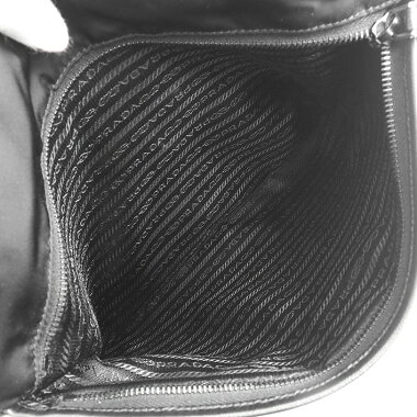 [Pre] [Beautiful] Prada triangle logo diagonally hanging cross body silver metal fittings Pocono 2VH563 [shoulder bag]