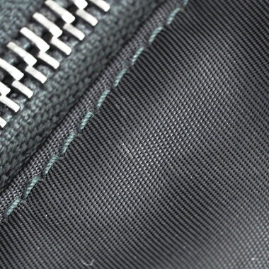 [Pre] [Beautiful] Prada triangle logo diagonally hanging cross body silver metal fittings Pocono 2VH563 [shoulder bag]