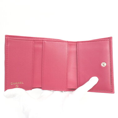 【GOODA掲載】【新入荷商品】【中古】シャネルマトラッセCC三つ折りスモールコンパクトウォレットシルバー金具ココマークA84401【二つ折り財布】