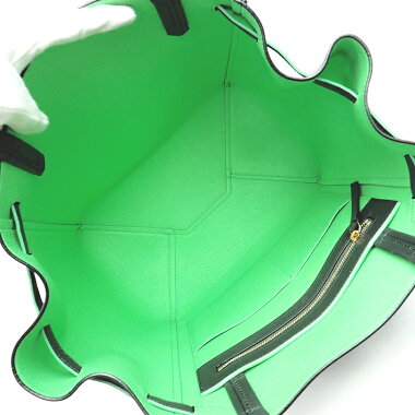 【GOODA掲載】【新入荷商品】【中古】【ほぼ新品】セリーヌファントムスモールタッセルバイカラーマットゴールド金具カバ176703【トートバッグ】