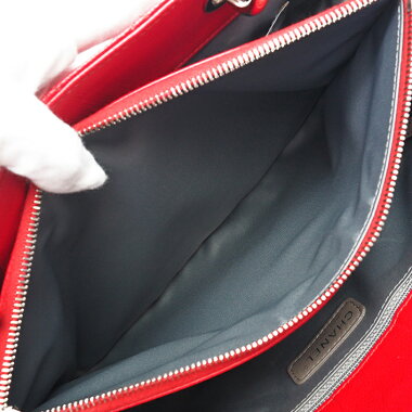 【美品】シャネルCCロゴチェーントートマトラッセステッチシルバー金具グランドショッピングココマークA50995【トートバッグ】