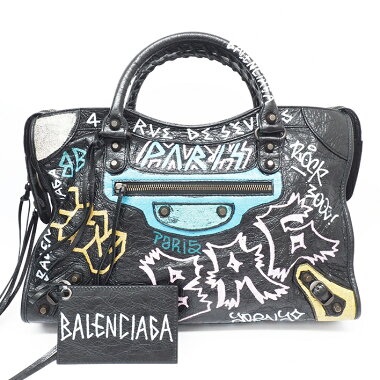 The famous: Balenciaga City Bag