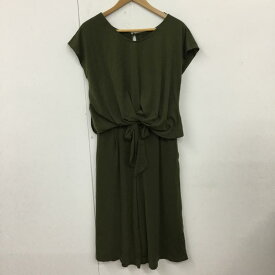 CECIL McBEE セシルマクビー セットアップ セットアップ Set Up, Ensemble セットアップ ノースリーブカットソー ワイドパンツ 2点セット【USED】【古着】【中古】10109990