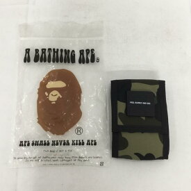 A BATHING APE アベイシングエイプ ポーチ ポーチ Pouch ベルトポーチ 迷彩 カモ柄【USED】【古着】【中古】10137919