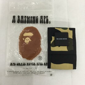 A BATHING APE アベイシングエイプ ポーチ ポーチ Pouch ベルトポーチ 迷彩 カモ柄【USED】【古着】【中古】10139080