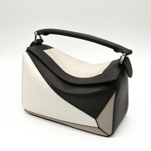 LOEWE ���G�x�@(A510S21XCX) �p�Y���o�b�O �X���[���i�i�p�J�[�t�j PUZZLE S SQUARE LOEWE x Albers�@�W���Z�t�E�A���o�[�X�@�V�����_�[�o�b�O �N���X�{�f�B �n���h�o�b�O 3WAY�o�b�O ���S �u�����h�@���U