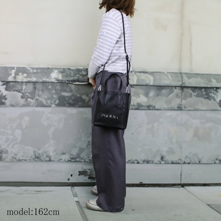 楽天市場】【2024年春夏新作】MARNI マルニ SHMP0040L3 P6533 MUSEO 