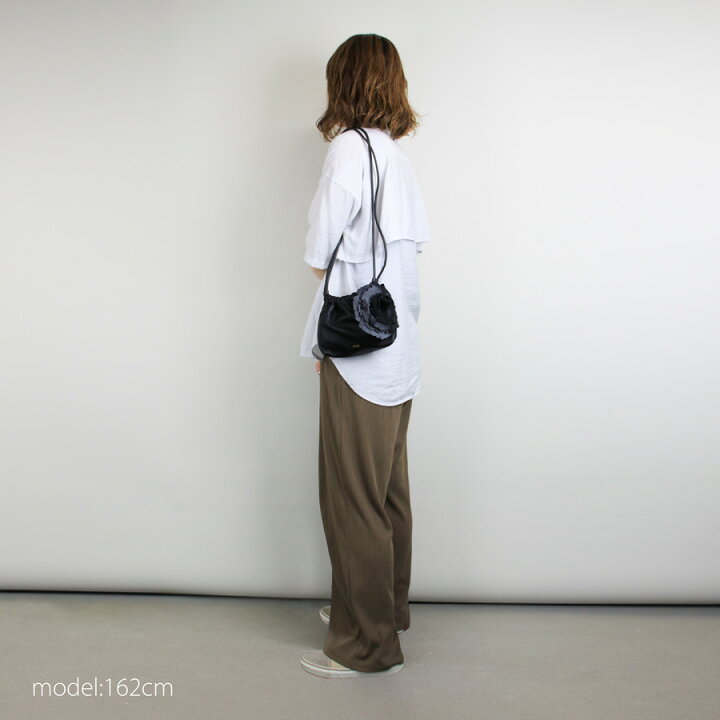 楽天市場】N°21 ヌメロヴェントゥーノ (23EBP0900NF01) Mini EVA BAG 