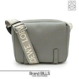 未使用品 LOEWE ロエベ ミリタリー メッセンジャーバッグ XS メンズ ショルダーバッグ カーフ アスファルトグレー B553A72X27 送料無料 【中古】
