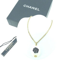 【冬SALE30%OFFクーポン】シャネル ネックレス アクセサリー ココマーク ホワイト×ブラック×ゴールド CHANEL 【シャネル】 T16236S 【中古】