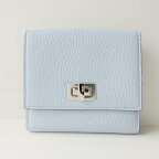 【新着】【中古】FENDI(フェンディ) ピーカブー 2つ折り財布 ライトブルー レザー