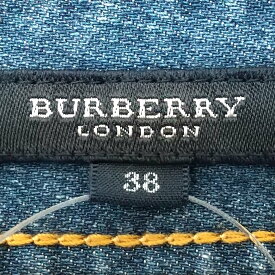 【中古】Burberry LONDON(バーバリーロンドン) ジーンズ クロップド(半端丈) ネイビー 綿、ポリウレタン