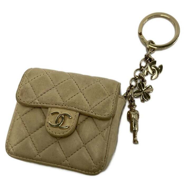 シャネルミニミニマトラッセチャームキーホルダー 【公式通販】