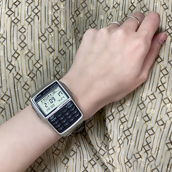 デジタル 腕時計 データバンク カシオ スタンダード メンズ レディース チプカシ テレメモ 多機能 軽量 防水 レトロ シルバー  ブレスレットウォッチ 卒業 入学 お祝い | ブランド腕時計 nopple