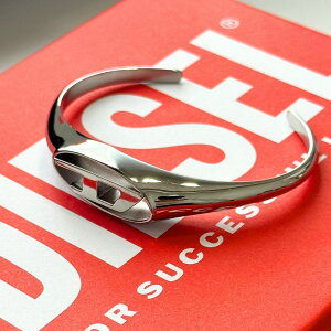 DIESEL fB[[ oO uXbg Y XeX   l Vo[ SJbgAEg JtuXbg uh ANZT[ Mtg DX1589040 NX}X v