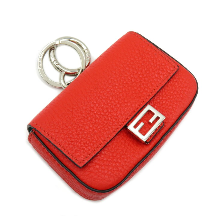 FENDI マイクロバケットチャーム