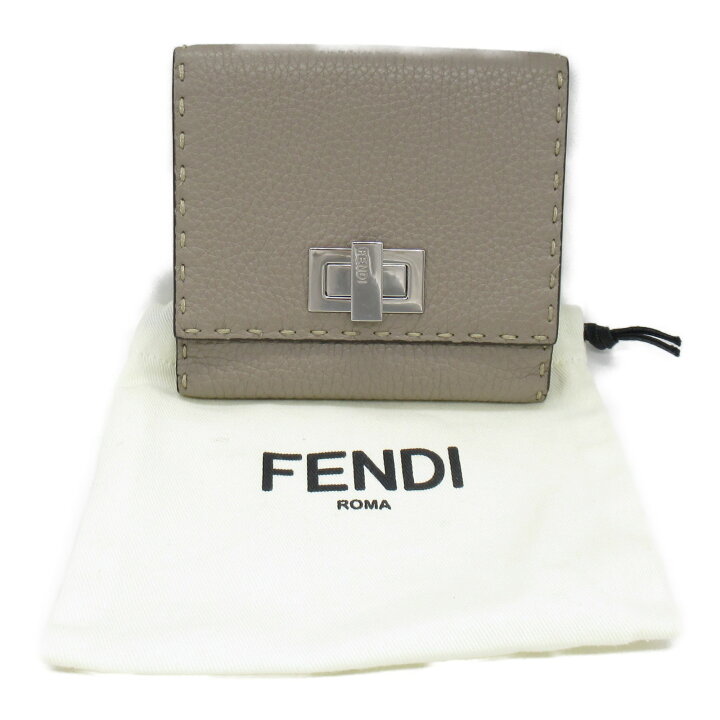 楽天市場】フェンディ FENDI セレリア ピーカブー 二つ折り財布 財布  