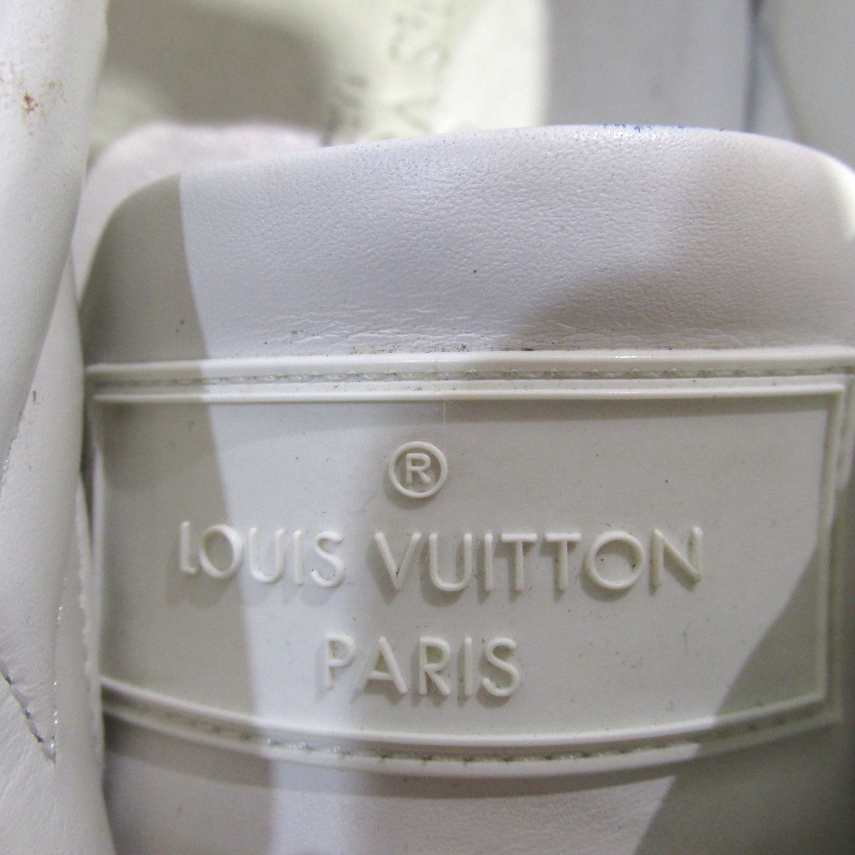 ルイ・ヴィトン LOUIS VUITTON スニーカー スニーカー 靴 レザー メンズ ホワイト系 / ブルー系 / ホワイト GO 0146  【中古】 | Brandoff銀座