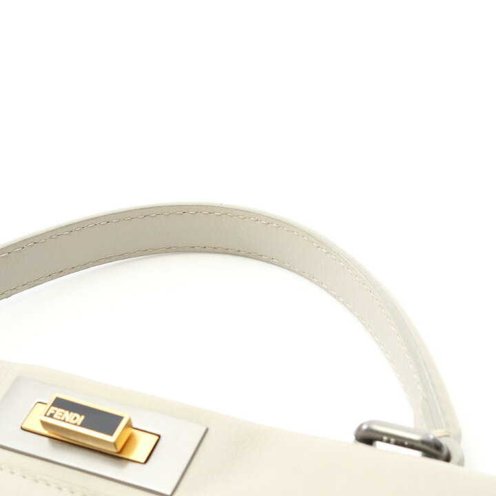 楽天市場】【20％OFFクーポン対象】フェンディ FENDI ピーカブー 